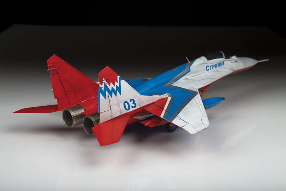 Amazon | ズベズダ 1/72 ロシア空軍 MiG-29 Swifts プラモデル ZV7310