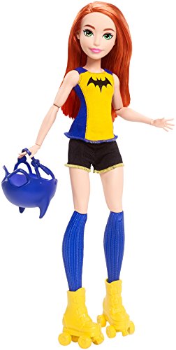 DC Super Hero Girls FMY75 Batgirl Roller Derby Doll Fashion Playsets