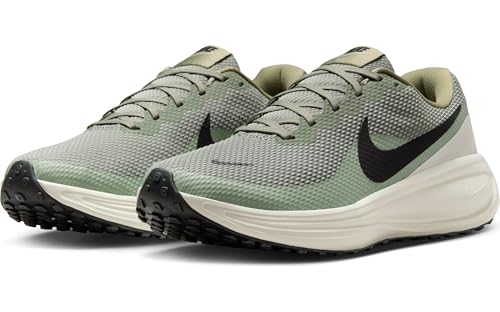Image of Nike Men's Revolution 8 Road Running Shoes