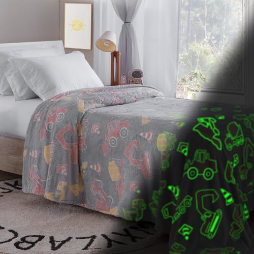 Cobertor Manta Infantil Solteiro Fleece Brilha no Escuro Fluorescente Mágica (Carrinhos)
