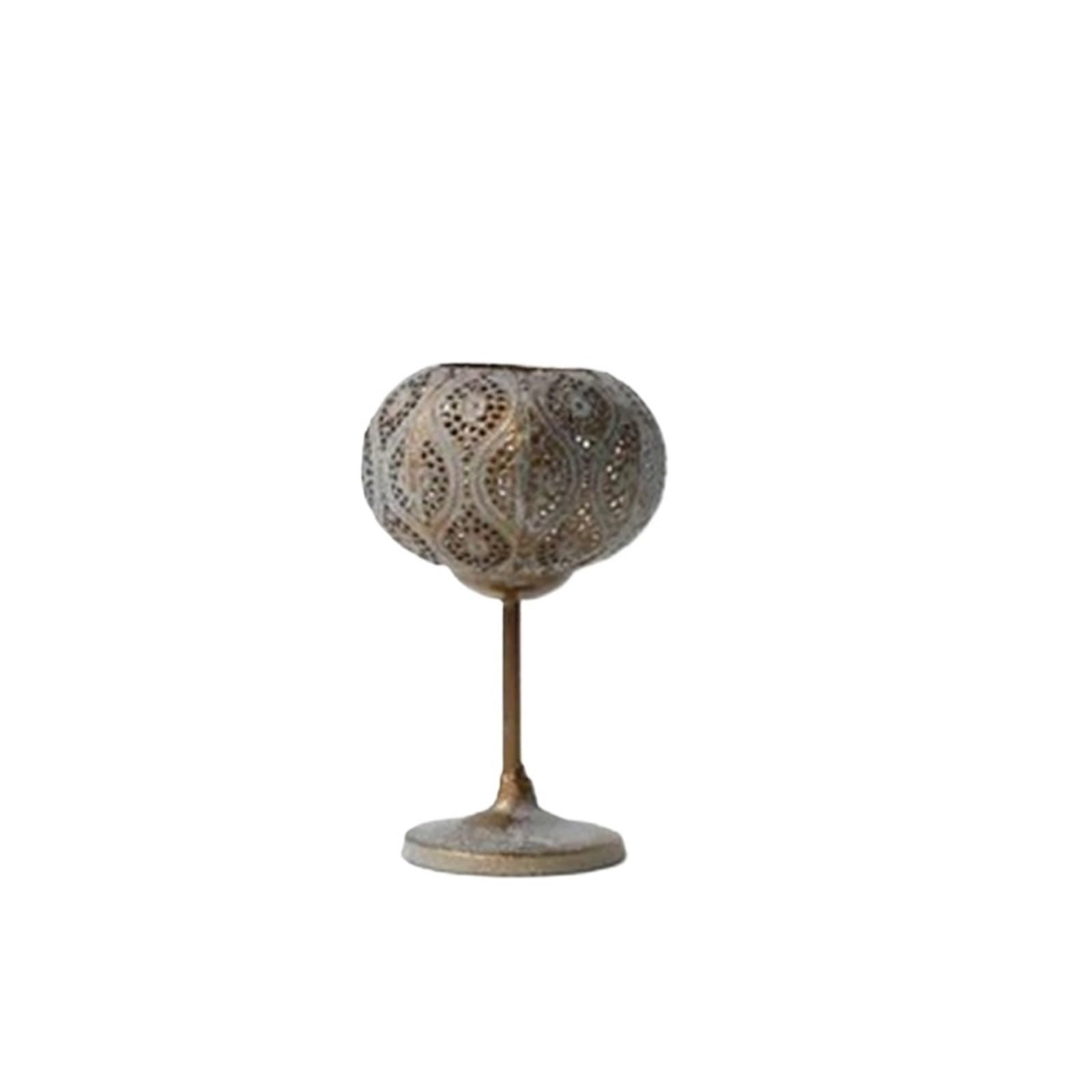Metal Candle Holder Vintage Metal Iron Candlestick Carved Texture Candle Holder Home Decoration Crafts(S)