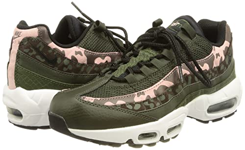 Image of Nike Men's Air Max Ivo Running Shoes