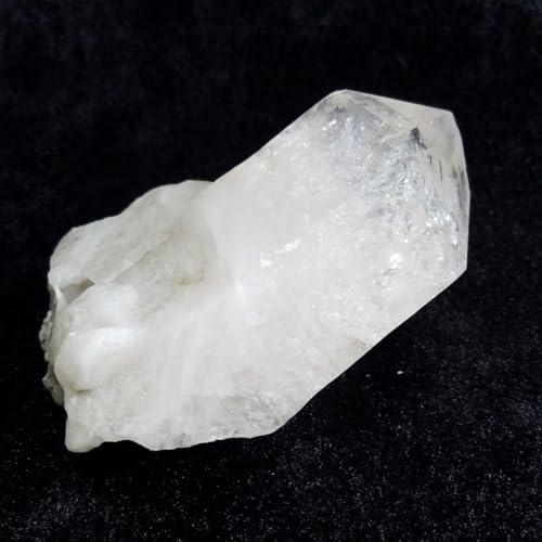 Amazon.co.jp: ロシア ノヴァヤゼムリャ産水晶 No8 : ファッション