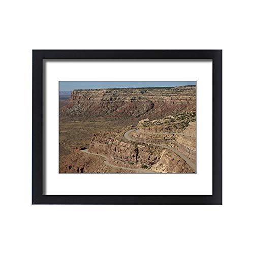 roberthardingFramed 20x16 Photo of The Mokee Dugway Road descends from Cedar Mesa (1383123)