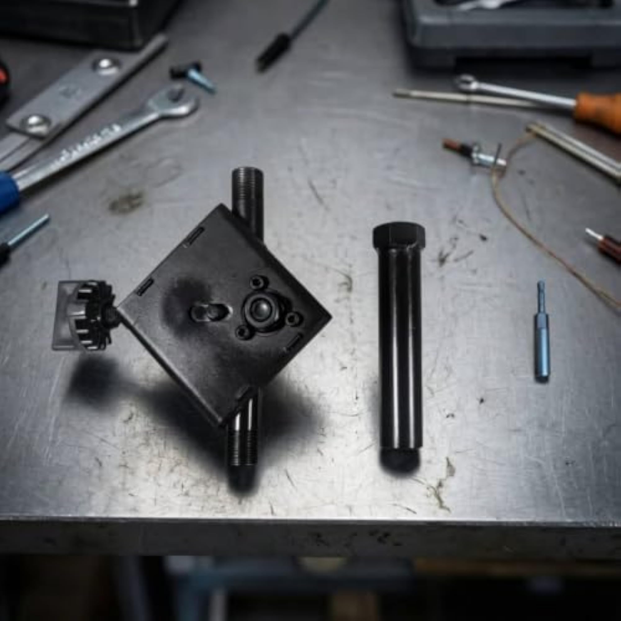 Mechanical Wire Pulling Tool with Drill Adapter, Compact
