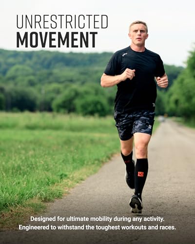 Men's Freestyle Running Shorts, Athletic Workout Apparel with 7" Inseam, Zipper Pocket for Gym, Race & Trail3