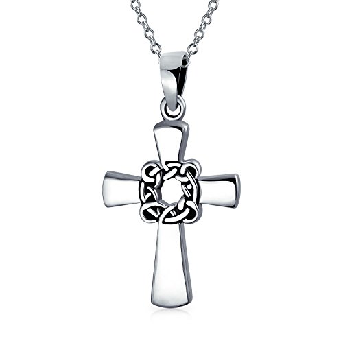 Pendentif croix viking celtique en argent sterling .925 véritable et maille de 16 pouces