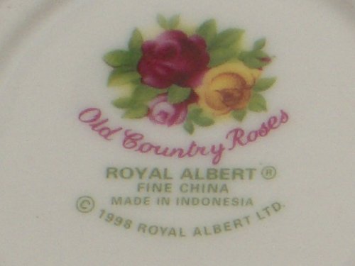 Taza Classic China de porcelana Royal Albert miniatura 3