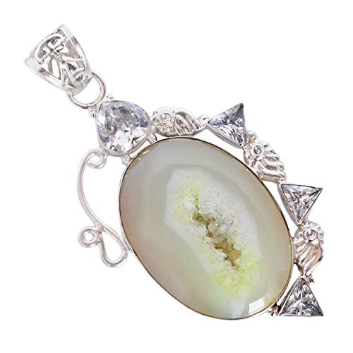 Collier Druzy argent 925 anticrise de style : le bijou anti-ternissement en quartz
