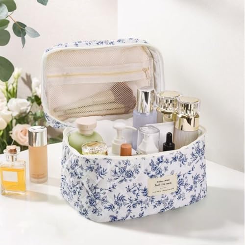3Pcs Makeup Bag Cute Cosmetic Bags for Women, Large Capacity Travel Quilted Makeup Bag Set,Cotton Floral Makeup Pouch, Coquette Puffy Toiletry Bag,Attractive Quilted Pouch3