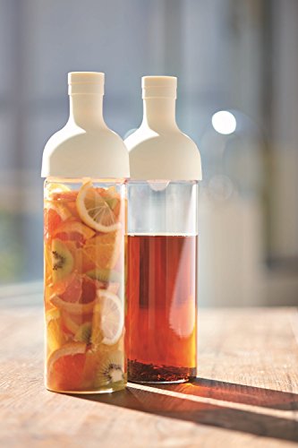 Image of Hario Filter-in Cold Brew Tea Bottle, 750ml, White