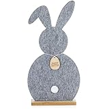 LIEFERUMFANG: 1x Deko Hase // Maße: ca. 25 x 49 x 6 cm // Material: Filz, Holz // Farbe: grau, holzfarben