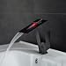 Produktbild Rmckuva Waschtischarmaturen Waschbecken Wasserhahn Moderne Wasserfall Düse LED Glow Wasserfall Effekt Einzigen Handgriff Wasserhahn Messing Mixer Schwarz
