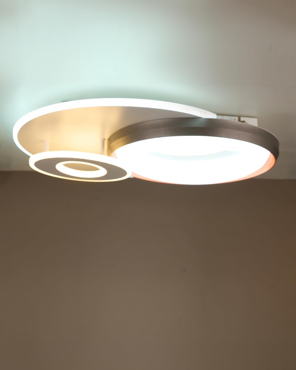 Proudome Metal & Acrylic Ceiling Light Orange White Finish Decorative Indoor Lighting for Living Room Bedroom Dining Room Modern Ceiling Lamp 1