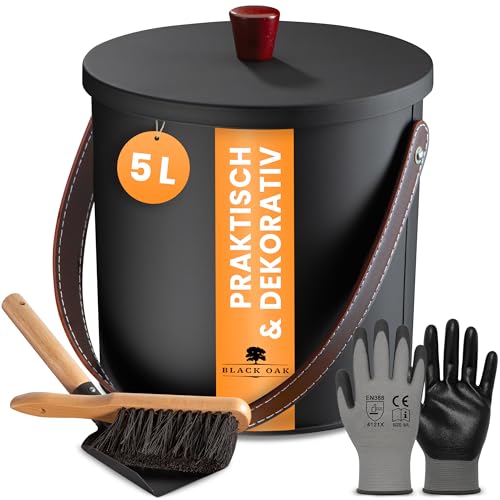 BLACK OAK Ascheeimer TOBA 5L - schwarz mit Deckel mit Holzknauf + Feger + Schaufel & Handschuhen - 5L groß Stahl feuerfest verzinkt & pulverbeschichtet Eimer für Asche Kohle Pellets Kamin