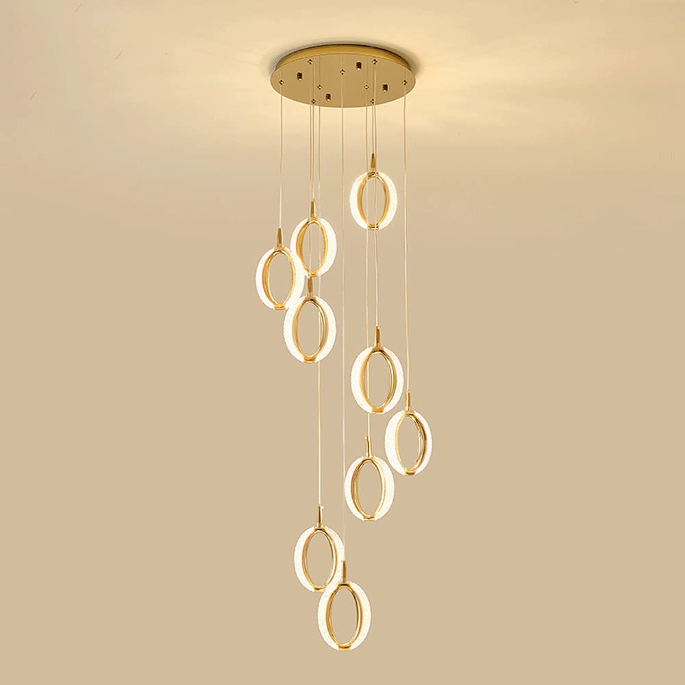 Lustre escalier grand loft Golden Villa pour illuminer un salon épuré