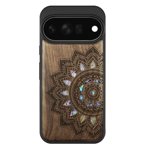 Coque Pixel 11 Pro XL Carveit en bois naturel mandala pour sublimer votre style au quotidien
