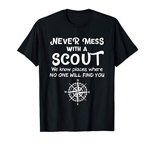 Divertente design umoristico scout che è un bel regalo per tutti gli scout. Esilarante abbigliamento scout per qualsiasi ragazza scout o gruppo di ragazzi scout.