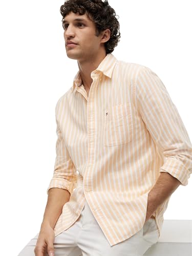 Image of Tommy Hilfiger Men's Long Sleeve Oxford Shirts in Regular Fit, Men's Button Down Shirts, Also Available in Big and Tall