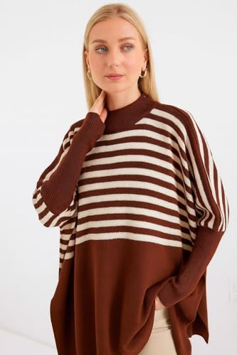 Image of Women's Crew Neck Batwing Sleeve Split Hem Oversized Knit Poncho Sweater