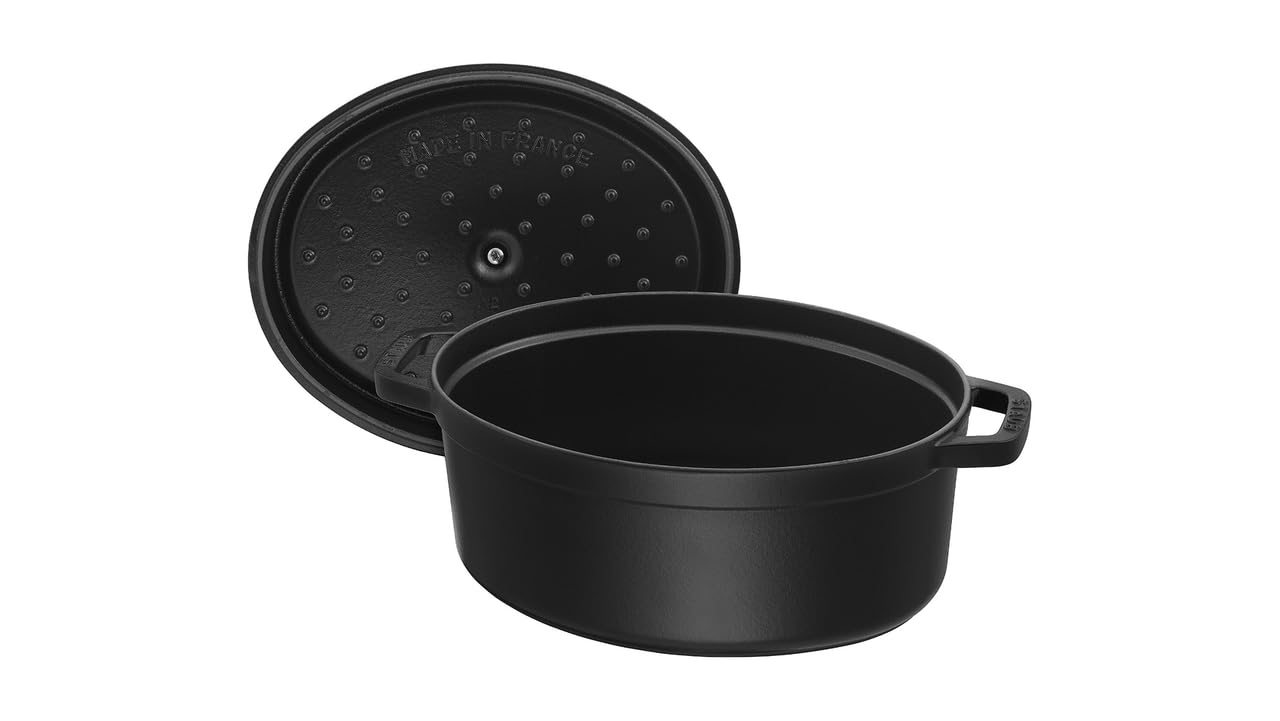 Staub Cocotte ovale in ghisa 1-qt - nero opaco, Made in France