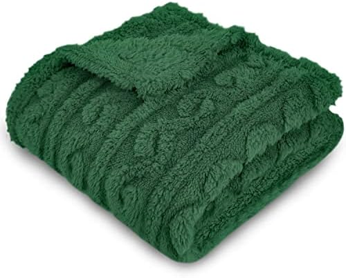 HOMRITAR 3D Fleece Blankets for Boys Girls Fuzzy Throw Blanket for Kids Ultra Soft Warm Cozy Plush Fleece Comfy Flannel Blanket for Christmas (Green, 30 x 40 Inch)