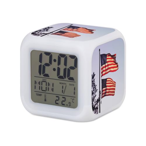 Fabulous Réveil Cube Lumineux Blanc - Drapeaux USA Flottant dans Le Vent Etats Unis - 7,8 x 7,8 x 7,8 cm - Retro Éclairage Multicolore LED