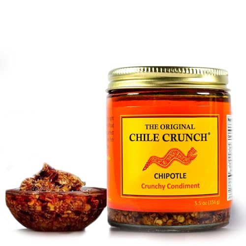 CHILE CRUNCH - Chipotle Spicy Crunchy Condiment - All Natural Roasted Chili Peppers, Garlic &amp; Onion Crisp Sauce - Vegan, Gluten-Free, No Preservatives - Homemade Authentic Mexican Recipe 5.5oz