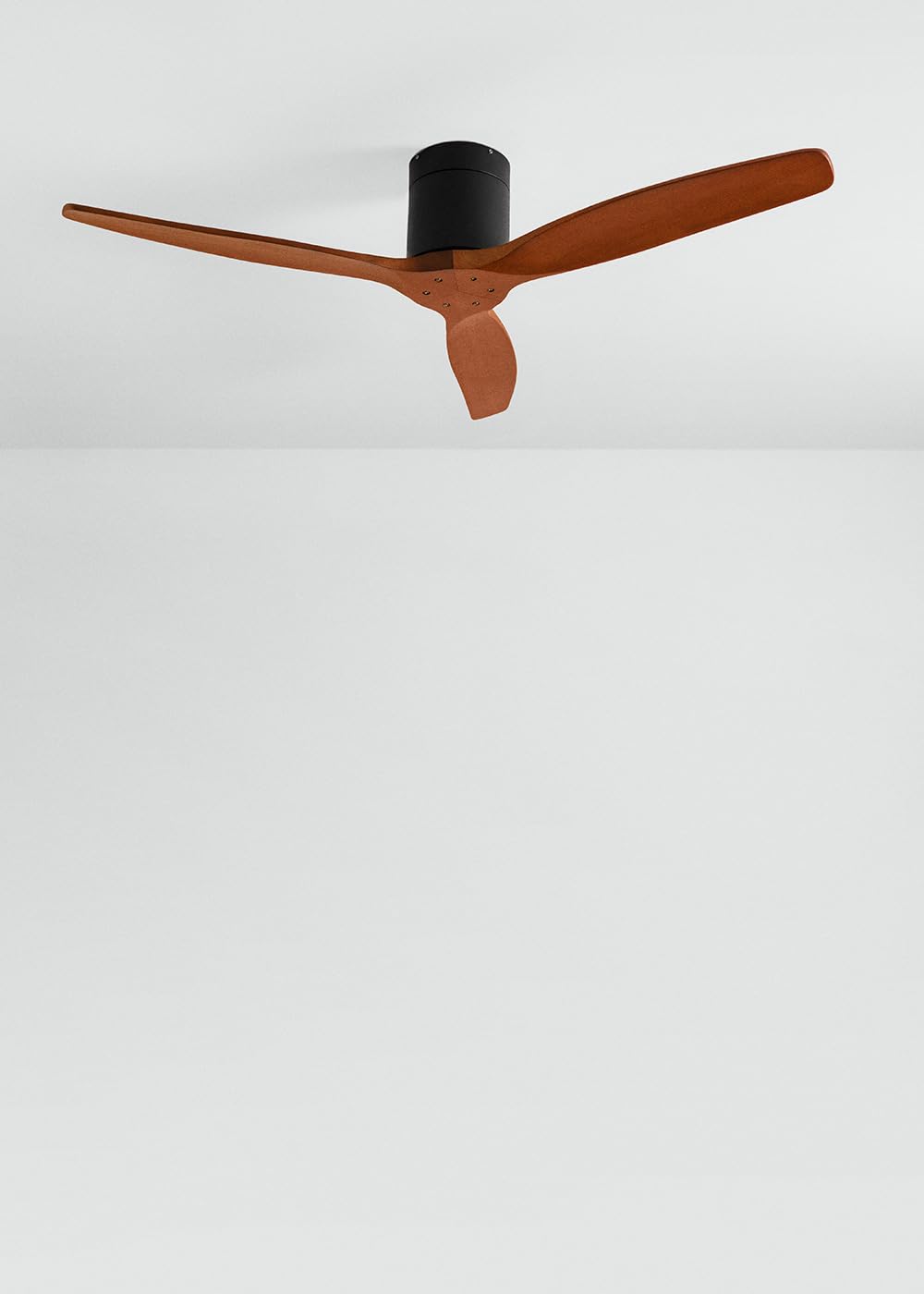 CREATE/WINDCALM/Ventilador de techo ABS negro aspas efecto madera oscura y mando / 40W, Silencioso, Ø132 cm, 6 velocidades, temporizador, función verano-invierno