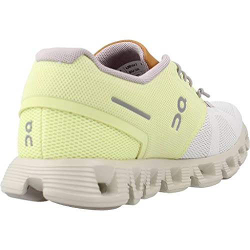 Image of On Women's Cloud 5 Sneakers