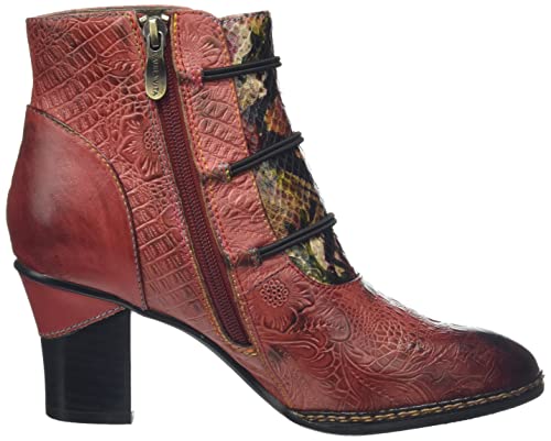 Laura Vita Amelia 24, Barca ad Ancora. Donna