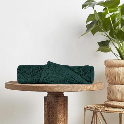 Image of Divine Casa Green Bath Towel 100% Cotton 550 GSM, Soft, Absorbent, 70x150 cm for Home & Travel