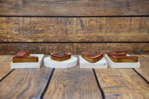 Berger de Brie cadeau idéal lettrage LOVE en bois déco maîtres - 4