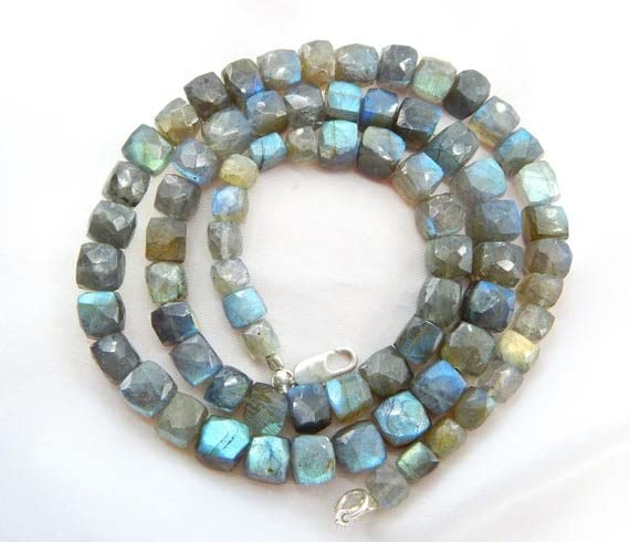 Labradorite perles veritables cubes facettes sans defaut pour bijoux - 2