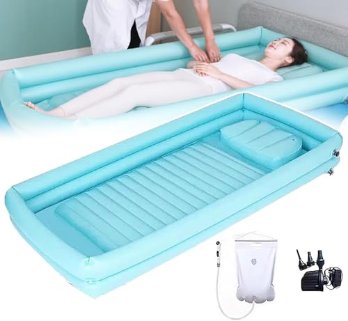 【Set vasca da bagno gonfiabile e doccia】: Facile da usare con una sacca per l'acqua di grande capacità, progettata per persone costrette a letto o con mobilità limitata, consentendo esperienze di bagno sicure e complete. È dotata di un sistema di scarico rapido con tappo e tubo di scarico sul fondo per una rapida rimozione dell'acqua senza residui, e di una superficie liscia per una facile pulizia con un panno umido.