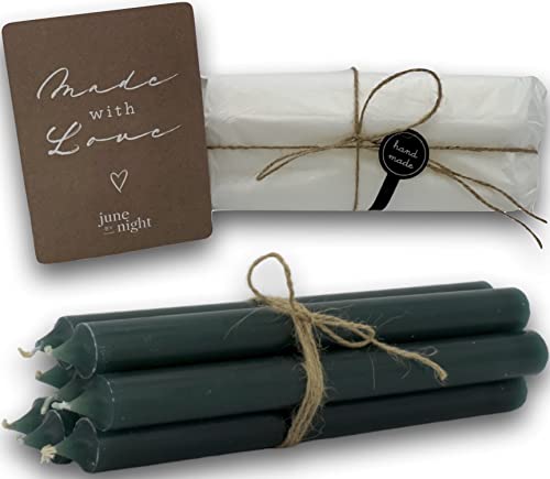 juneBYnight Stabkerzen Set 8 Stück - Länge 25 cm, Durchmesser 2,2 cm, Moosgrün - 96 Stunden lange Brenndauer, rußfreies Abbrennen, tropffrei, Paraffinwachs - dein persönliches Geschenk Cover