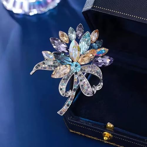 Image of Dainty Brooch Pin for Women, Rhinestone Scarf Shawl Costume Brooches and Pins Flower Boutonniere Hat Bag Suit Dress Accessories Pearl Brooches Lapel Pins