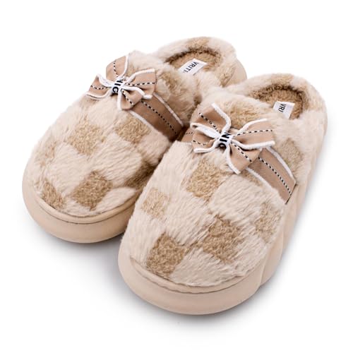 Image of VRITRAZ Women's Comfort Slip On Closed Toe Warm Winter House Clog Indoor Slipper