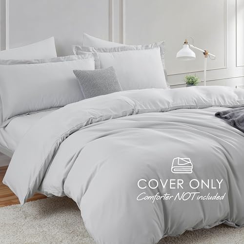 Image of Hearth & Harbor Light Grey Duvet Cover with Fitted Sheet Full Size | 4 Piece Soft Double Brushed Bedding Set, Button Closure, 1 Duvet Cover 80x90 Inches, 1 Fitted Sheet, 2 Pillow Shams