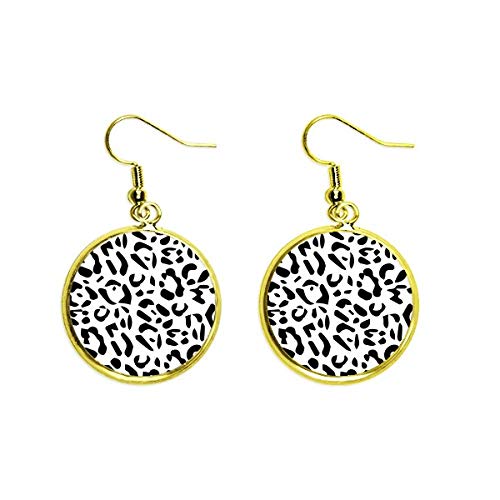 Pendientes de leopardo dorados perfectos para looks de oficina y cenas de noche mujer