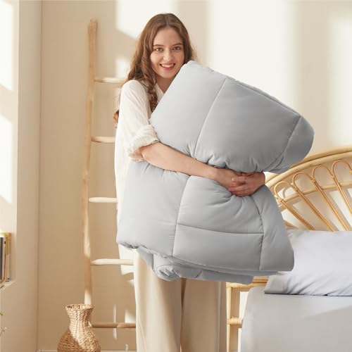 Image of Bedsure Comforter Duvet Insert - Quilted Comforters Twin Size, All Season Duvet, GentleSoft Down Alternative Bedding, with 8 Tabs, Gifts for Women /Men, Light Grey, Twin 88 x 68 Inches