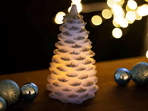 Garden Mile Festival Accessories Small White and Gold Glitter Christmas Tree Decoration with Twinkling LED Lights Christmas Ornaments Battery Operated Christmas Decorations Festive Xmas Home Decor