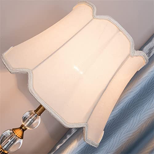 Lámpara de pie para dormitorio que busca iluminar tus noches 2