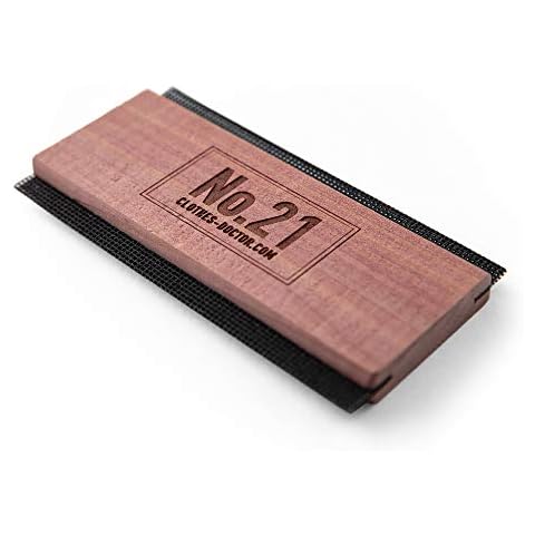 Cashmere Comb in Red Cedarwood | Sweater Shaver Brass Pilling Comb | Brush Tool for De-Pilling Clothing Garments Knits Woolens Scarves Wool Cover