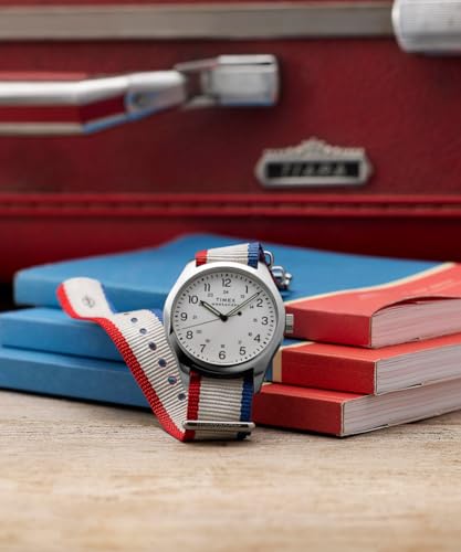 Image of Timex Herren Analog Quarz Armbanduhr Weekender New England, White /Grey, Sporty
