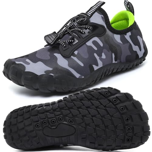 Image of Quickshark Kids Water Shoes Boys Girls Barefoot Aqua Socks Outdoor Indoor Quick Dry Sandals Lightweight Slip On Walking Sneakers for Beach Pool Swim (Little Kid /Big Kid)