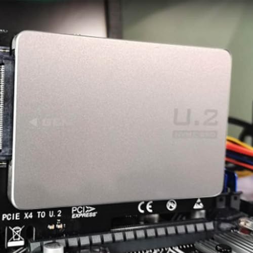 Tarjeta PCIe x16 para discos NVMe U.2 sin necesidad de alimentación externa 6