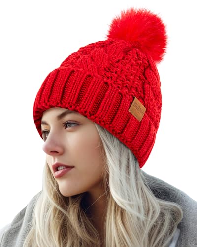 PIOZAED Damen Wintermütze mit Bommel, warm und gemütlich, Strickmütze, Fleecefutter, Totenkopfmütze für Damen, Rot/Ausflug, einfarbig (Getaway Solids)