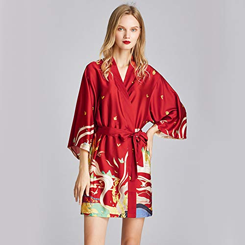 Pyjama en soie glacée luxueux et léger pour des nuits de confort absolu à la maison