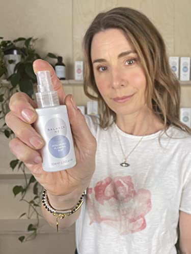Balance Me Hyaluronic Plumping Mist, Face Toner, Hydrate & Plump Dry, Lacklustre Skin, Cool Hot Flushes, Calming Effect For All Skin Types, 100% Natural, Vegan & Cruelty-Free, 45Ml #TOP4